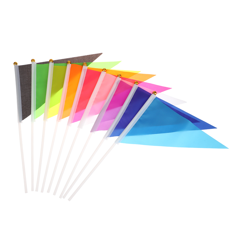Bandiere triangolari colorate  - Yard Sign Blank recensione e prezzo